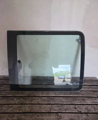 Fiat Doblo Rear side window