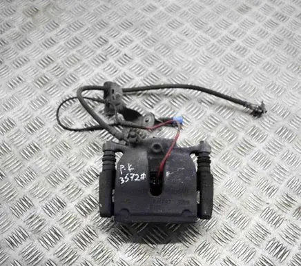 BMW 3 G20 G21 Front brake caliper 6870349