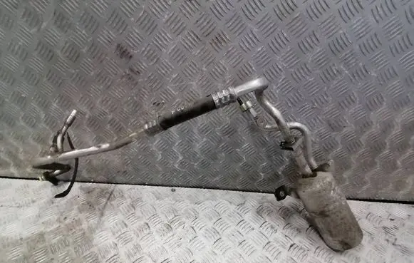 Ford Focus Air conditioning (A/C) pipe/hose 