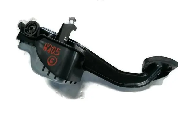 Mercedes-Benz C W205 Brake pedal A2052920100