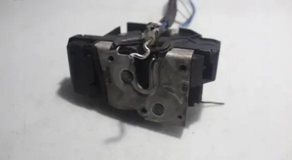 Saab 9-3 Ver2 Front door lock