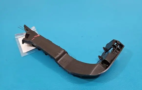 Audi A3 S3 8V Front bumper mounting bracket 8V5807183 IMPRK1587592