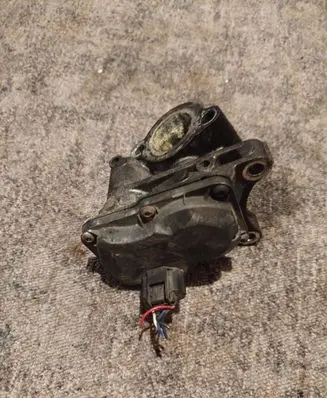 Nissan Qashqai+2 EGR valve H8201068965 147100789R VN1501000101
