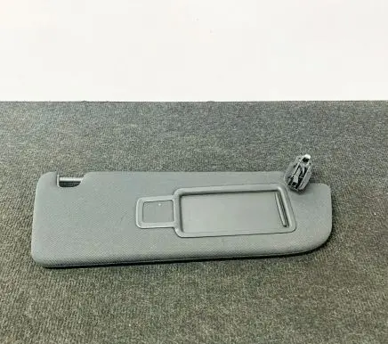 Sun visor