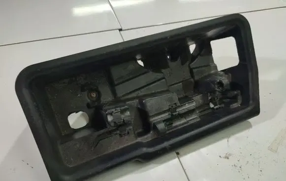 Mitsubishi Grandis Other trunk/boot trim element MR996259
