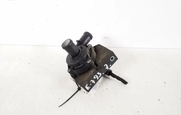 Volkswagen Caddy Electric auxiliary coolant/water pump 5Q0965567