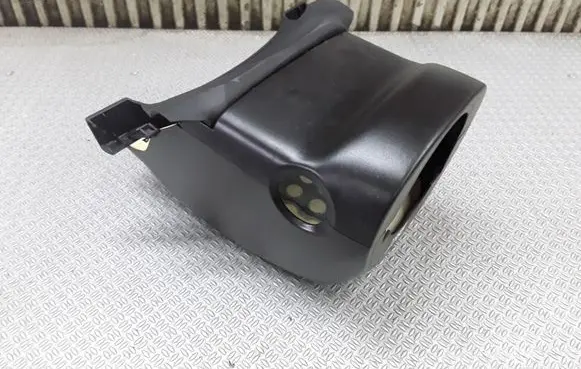 Volkswagen Golf Plus Steering wheel column trim