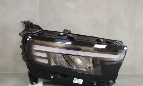 Opel Frontera A Headlight/headlamp 9850142480