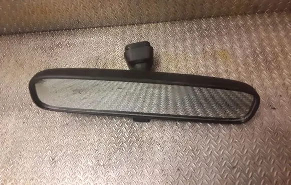 Lexus IS 220D-250-350 Rear view mirror (interior)