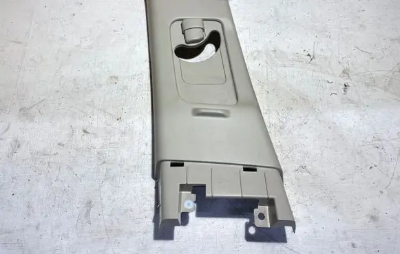 (B) pillar trim (top)