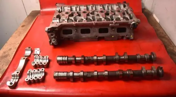 Engine head