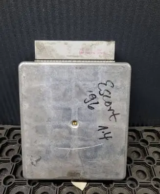 Ford Escort Engine control unit/module SME505 D3NNH2B7792Q 98AB12A650ARA