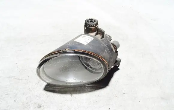 Volkswagen Phaeton Front fog light 3D0941700B