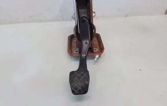 Brake pedal