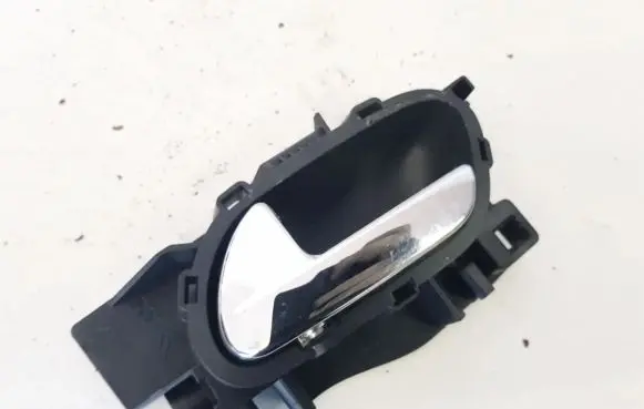 Front door interior handle