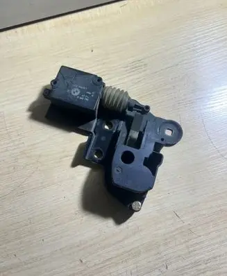 BMW 5 E39 Soft lock spindle drive 40620481 8360193