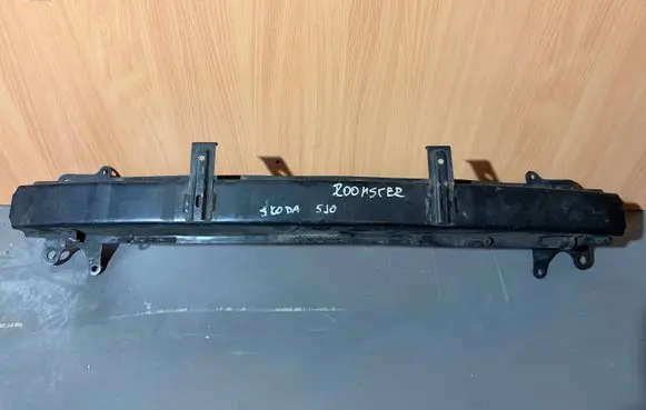 Skoda Fabia Mk2 (5J) Front bumper support beam 5J0807109