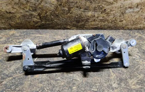 KIA Rio Front wiper linkage and motor 981001W000