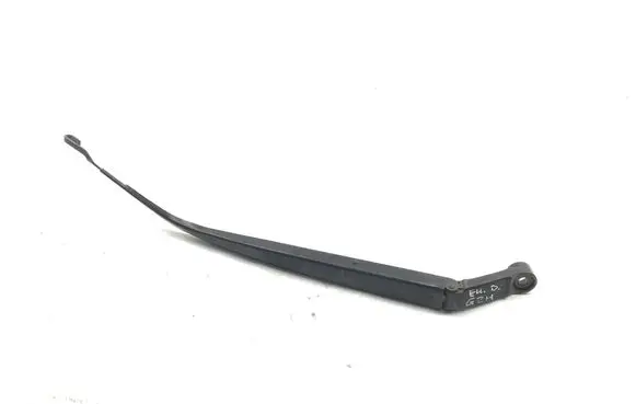 Toyota Auris E180 Windshield/front glass wiper blade 