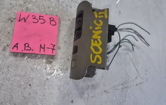 Renault Scenic II - Grand scenic II Headlight level height control switch 8200140985