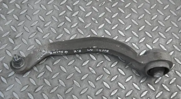 Audi A4 S4 B7 8E 8H Front lower control arm/wishbone