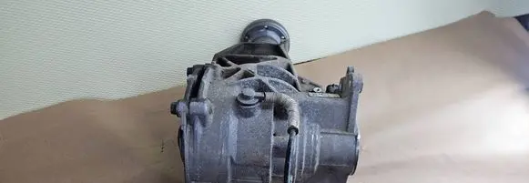 Land Rover Evoque II Gearbox transfer box case K8d27l486ac K8d24c185aa