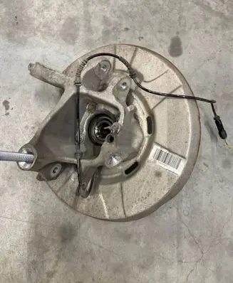 BMW 7 F01 F02 F03 F04 Rear wheel hub spindle/knuckle 3601