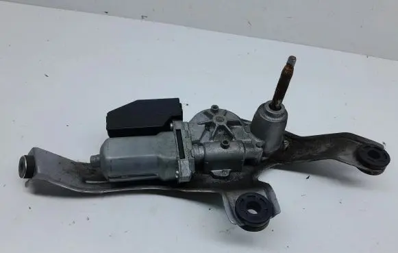 Toyota Prius (XW30) Rear window wiper motor 8513047021