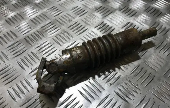 Chrysler Neon I Steering column universal joint