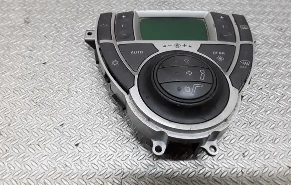 Citroen C8 Climate control unit 9140010393
