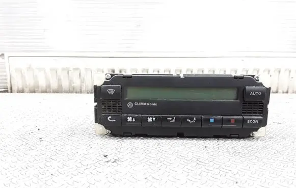 Volkswagen PASSAT B5 Climate control unit 3B1907044B