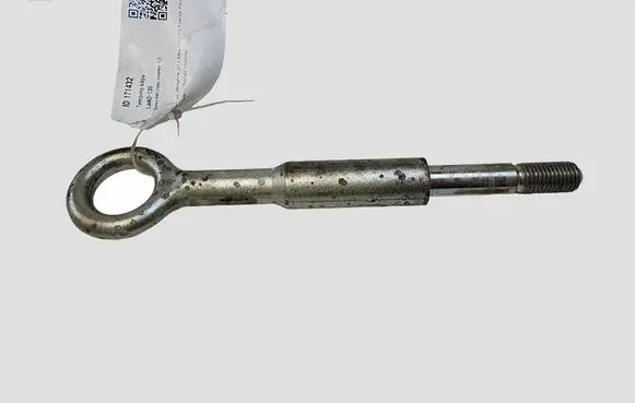Volvo V40 Cross country Towing hook eye