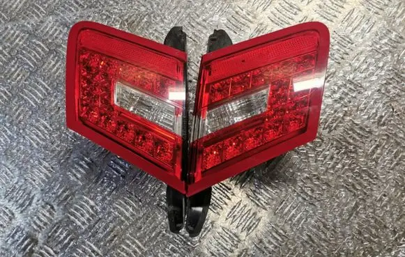 Mercedes-Benz E A207 Rear/tail lights set A2078200364 A2078200464