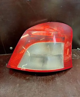 Toyota Yaris Rear/tail lights