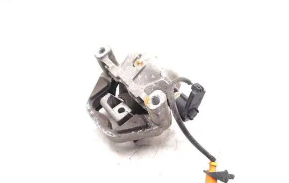 Audi A6 C7 Engine mount bracket 