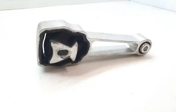 Volvo S80 Engine mounting bracket 326658629