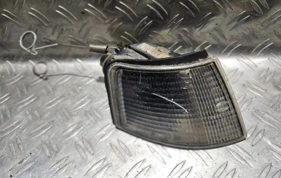 Seat Toledo I (1L) Front indicator light 961592 6R015034