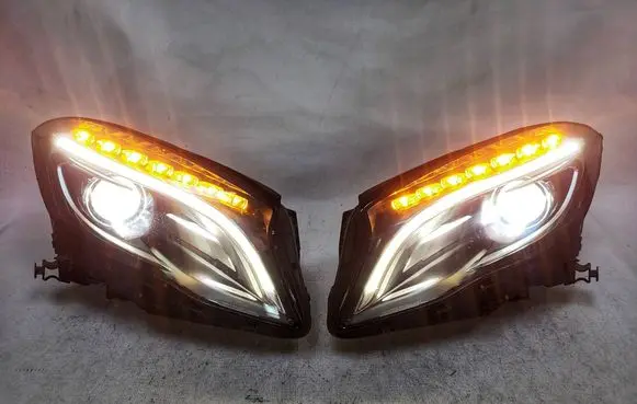 Mercedes-Benz GLA W156 X156 Headlights/headlamps set A1569061700 A1569061800