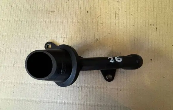 Ford Focus Other engine bay part XS406615AB
