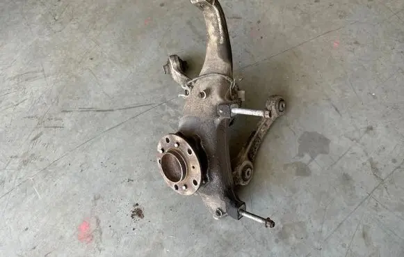 BMW M5 Front wheel hub spindle knuckle 2284053 2284975 2284978