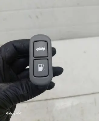 KIA Sorento Fuel tank opening switch 623W02150 935503E000