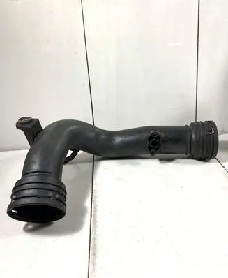 Volkswagen Jetta V Intercooler hose/pipe 1K0145770D