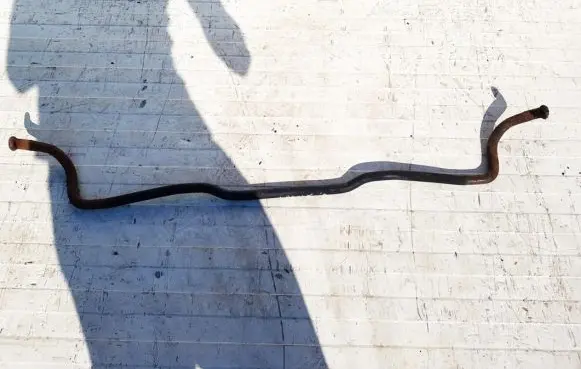 Subaru Legacy Front anti-roll bar/sway bar