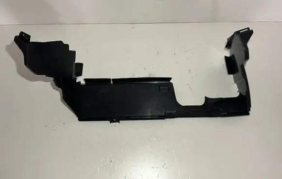 Dacia Duster Intercooler air guide/duct channel 628118768R