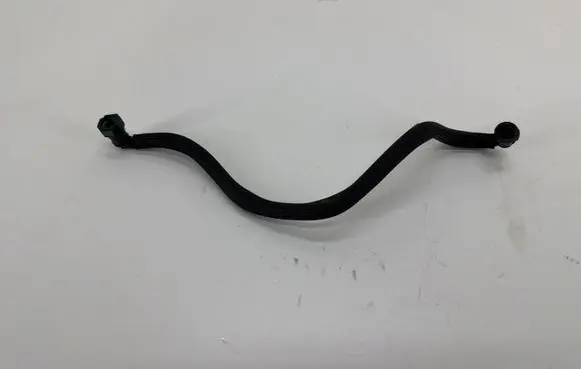 Jaguar XF X250 Fuel line pipe