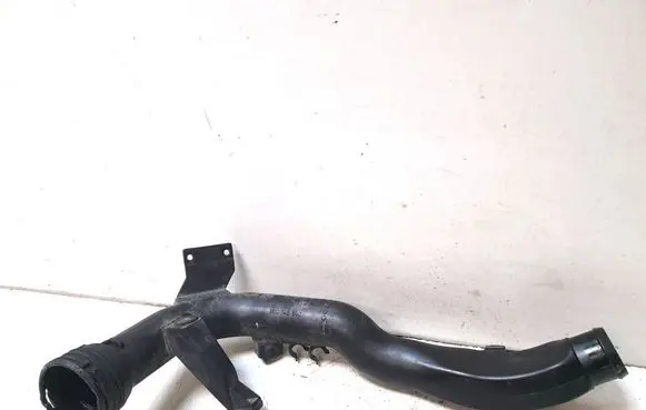 Skoda Superb B5 (3U) Intercooler hose/pipe 3B0145762C