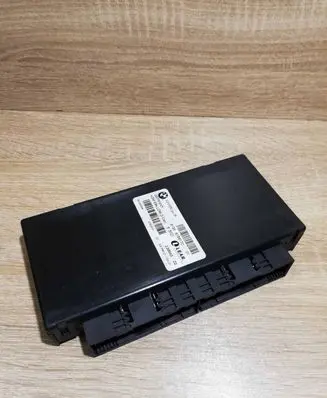 BMW 5 E60 E61 Gateway control module 9186170