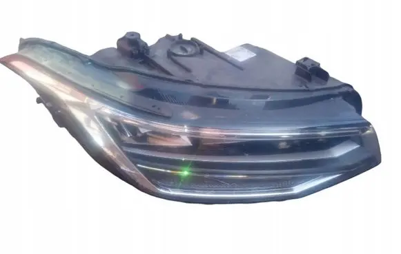 Volkswagen Tiguan Headlight/headlamp 5NB941035C