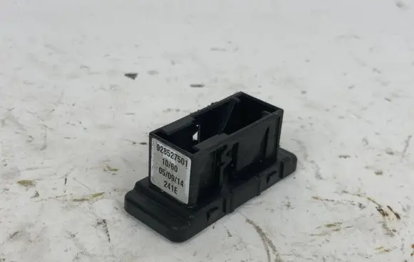BMW 7 G11 G12 Audio system kit 9285275 241F 1060