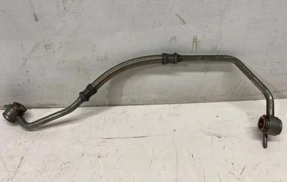 Opel Grandland X Turbo turbocharger oiling pipe/hose 9801832780